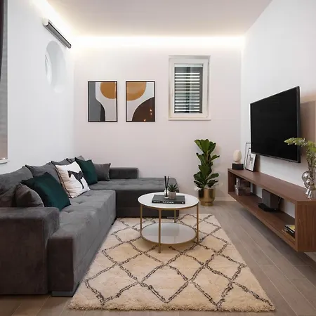 Ivano & Josip, Bacvice Apartment Split